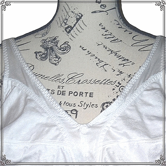 Pink K White Support Bra Size 44C - Picture 2 of 6